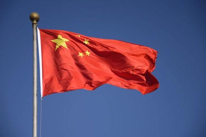 孔雪儿晒live图啦！优越的肩颈线条，浓浓的港式甜美风也太爱了